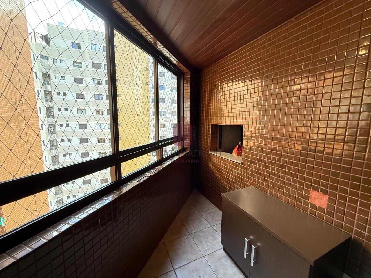 APARTAMENTO MOBILIADO - EDIFÍCIO MAISON CLASSIC