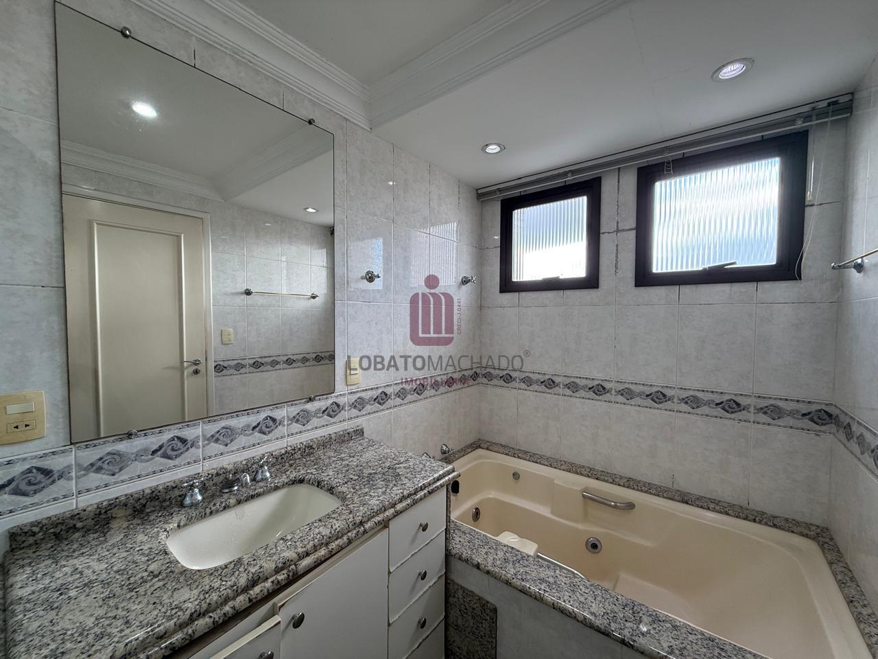 APARTAMENTO MOBILIADO - EDIFÍCIO MAISON CLASSIC