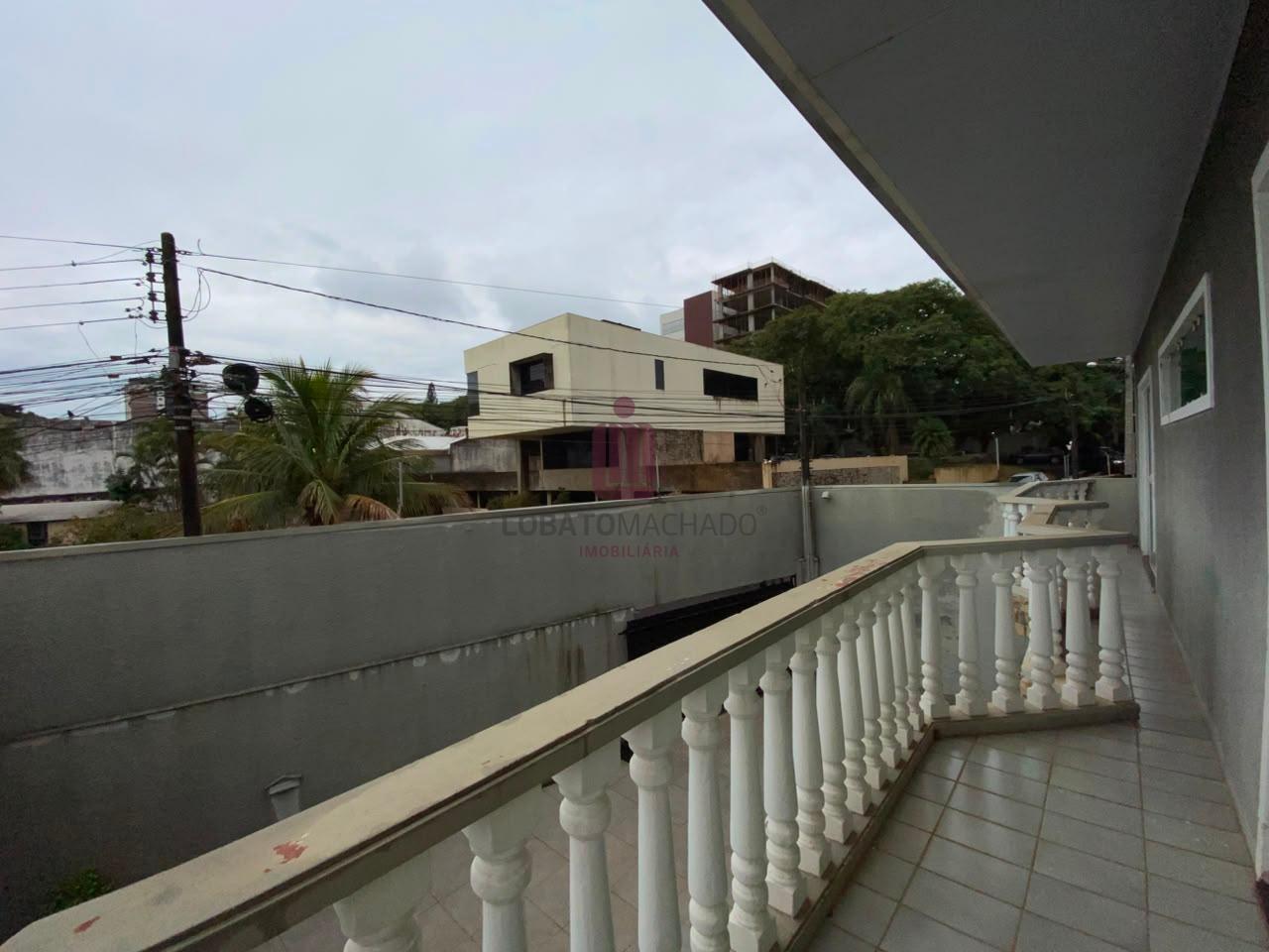 SOBRADO COM PISCINA - JARDIM POLO CENTRO