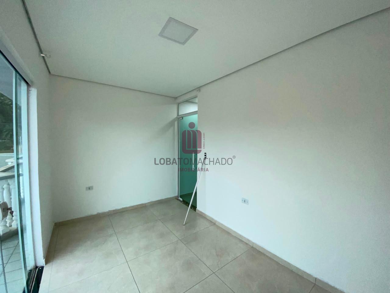 SOBRADO COM PISCINA - JARDIM POLO CENTRO
