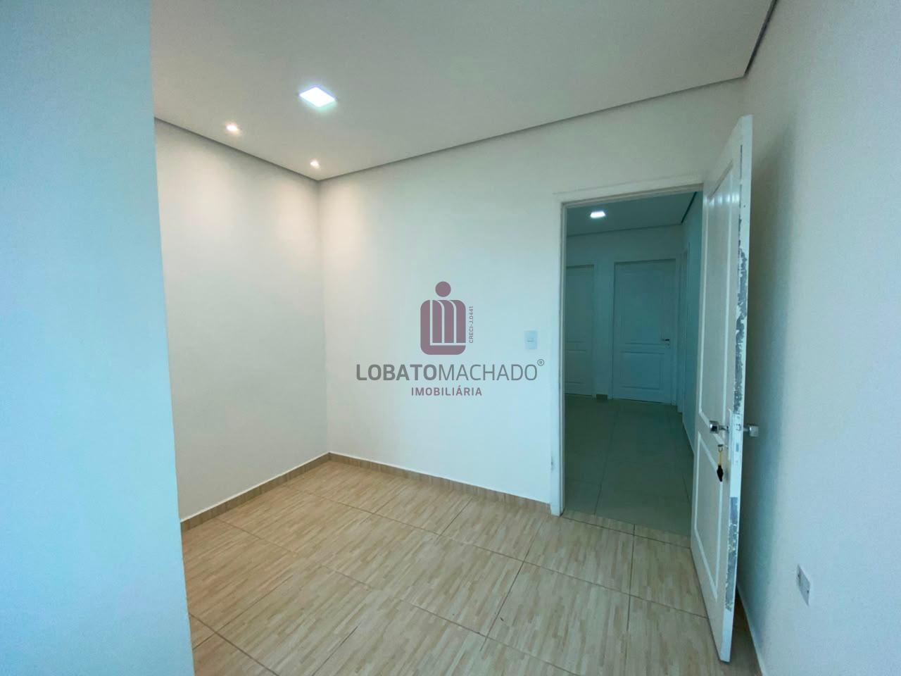 SOBRADO COM PISCINA - JARDIM POLO CENTRO