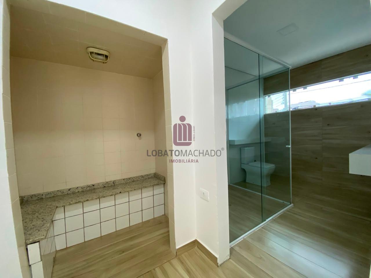 SOBRADO COM PISCINA - JARDIM POLO CENTRO