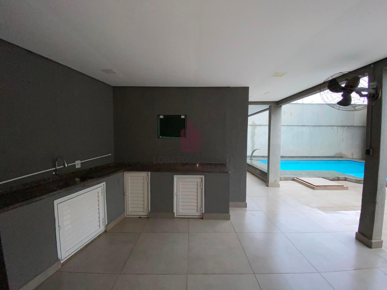 SOBRADO COM PISCINA - JARDIM POLO CENTRO
