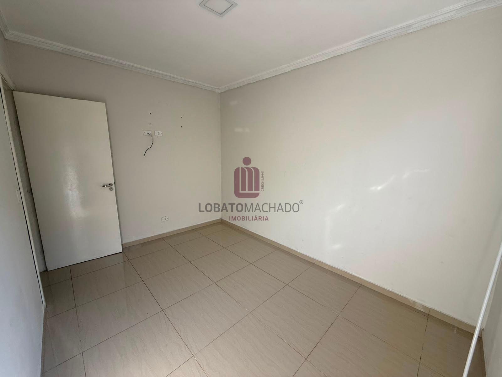 CASA - RUA DOS EUCALIPTOS - JARDIM BOURBON