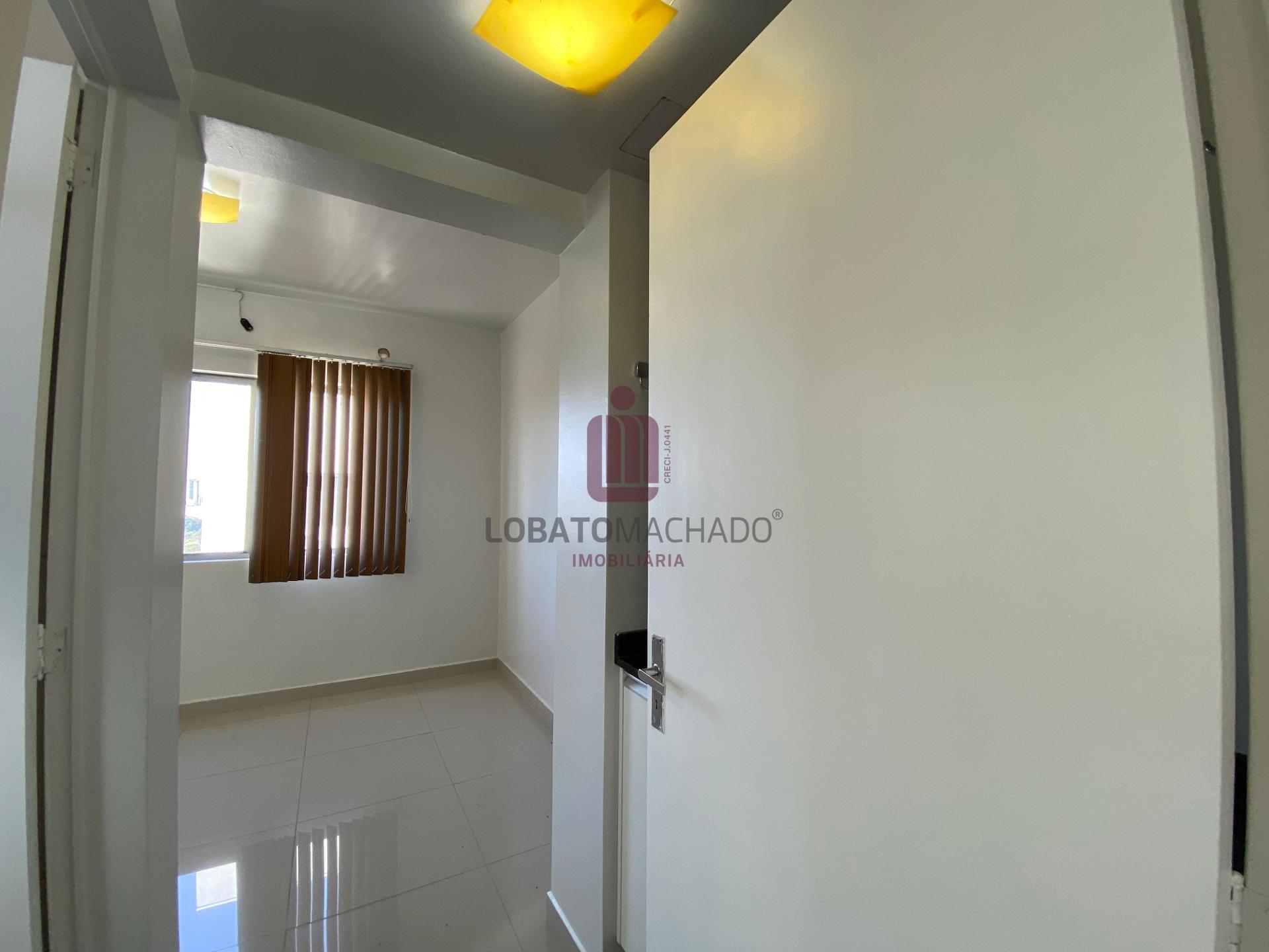 EDIFÍCIO GRAND PRIX - APARTAMENTO