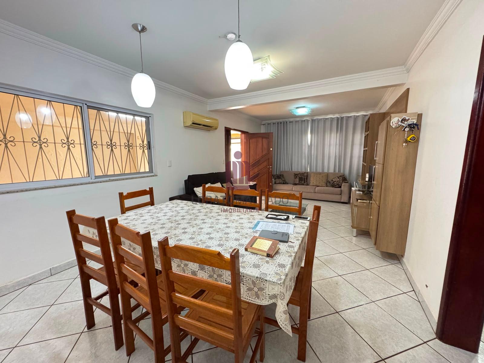 Casa com 04 dormitórios - Jardim Maracanã próximo ao Shopping JL