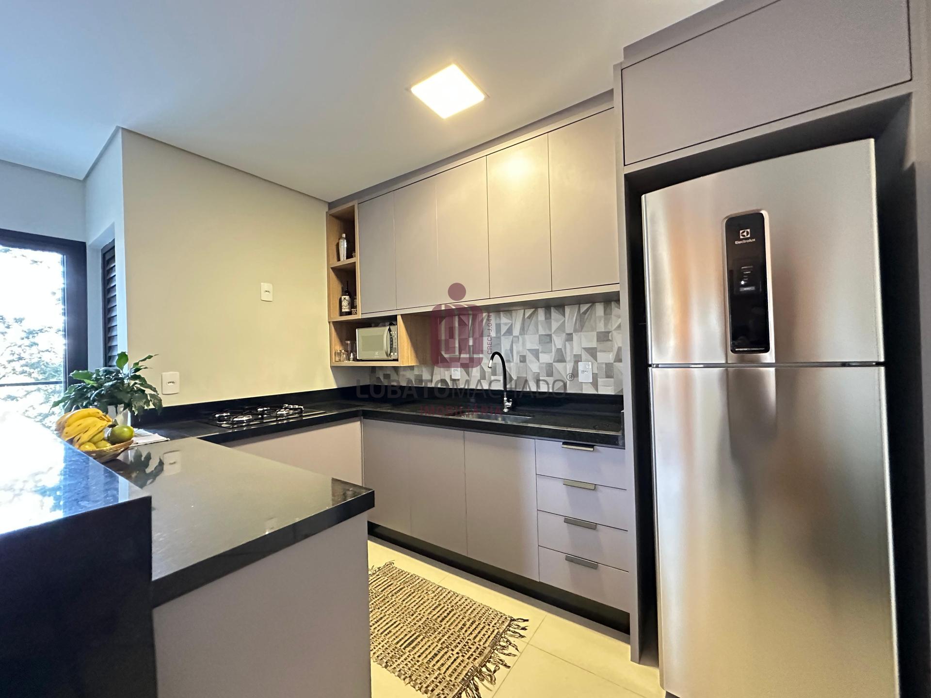 EDIFÍCIO RESIDENCIAL TANCREDO - APARTAMENTO MOBILIADO