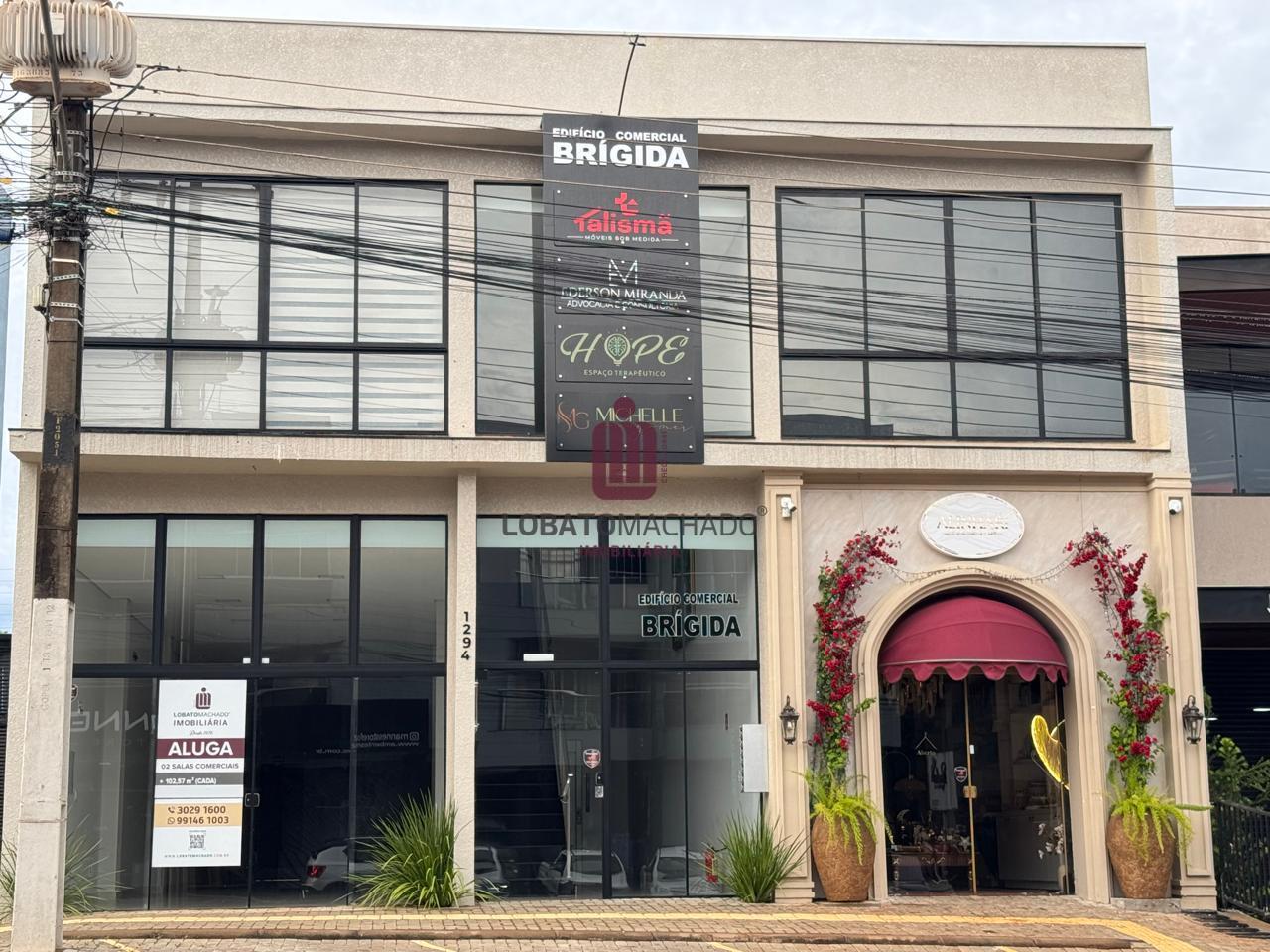 LOJA / SALA COMERCIAL - AVENIDA JOSÉ MARIA DE BRITO - MONJOLO.