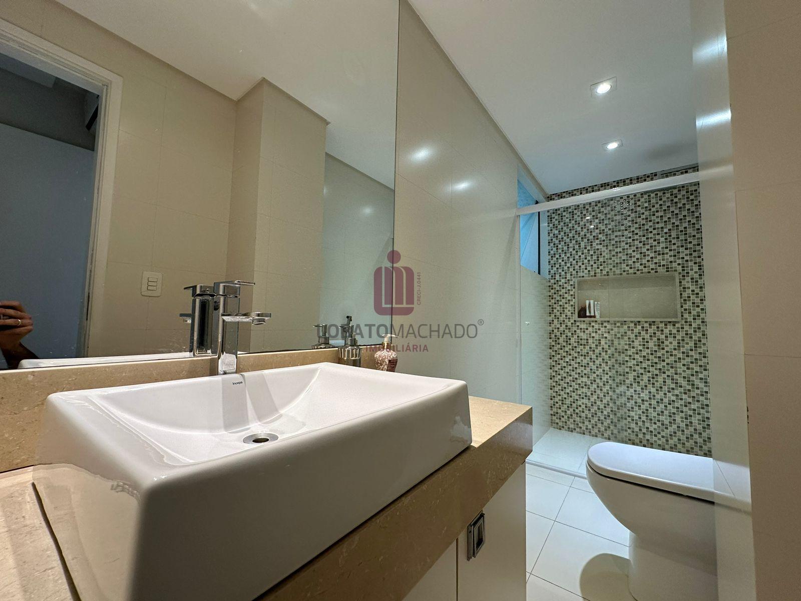APARTAMENTO - EDIFÍCIO VIENA - CENTRO