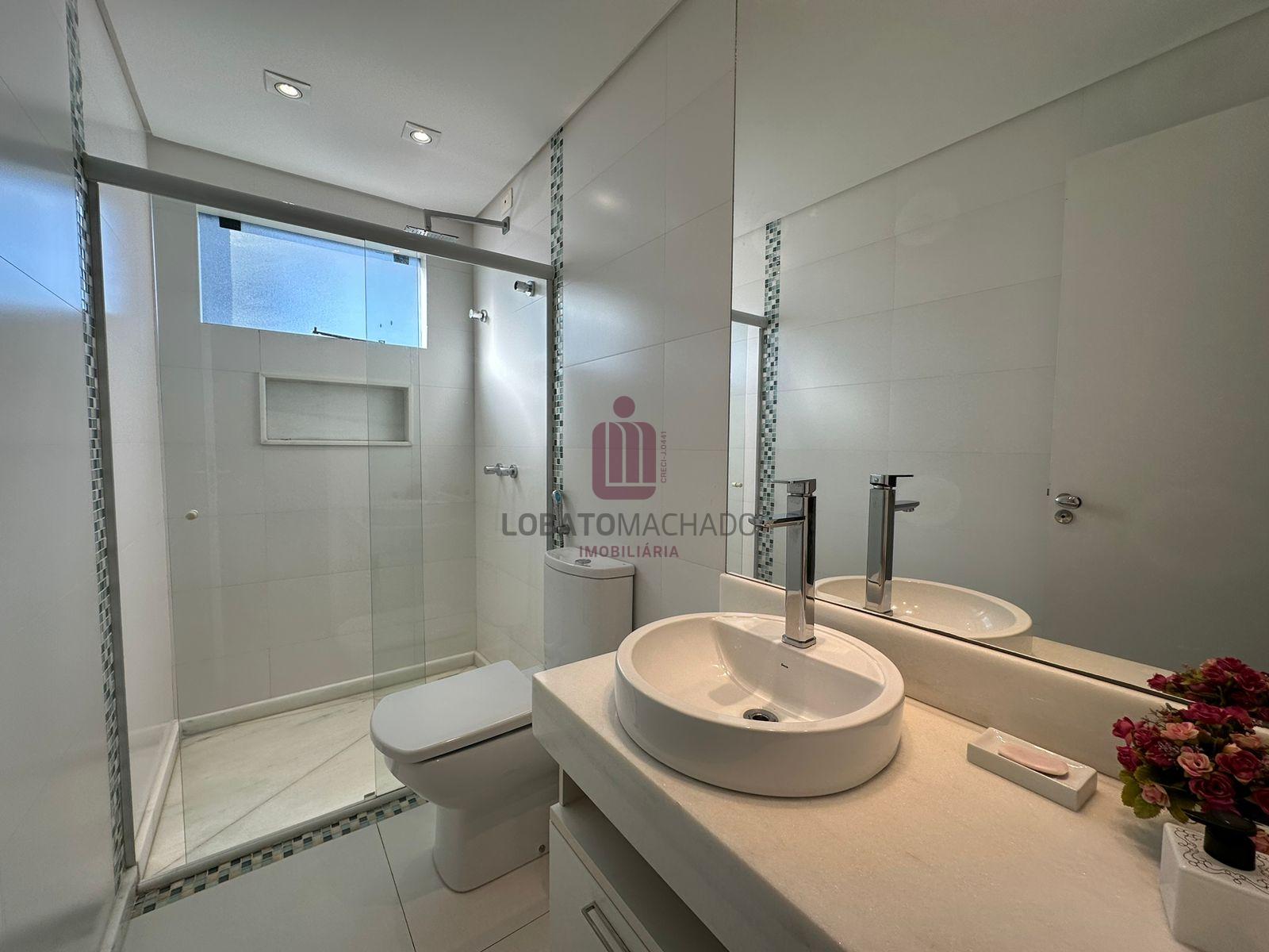 APARTAMENTO - EDIFÍCIO VIENA - CENTRO