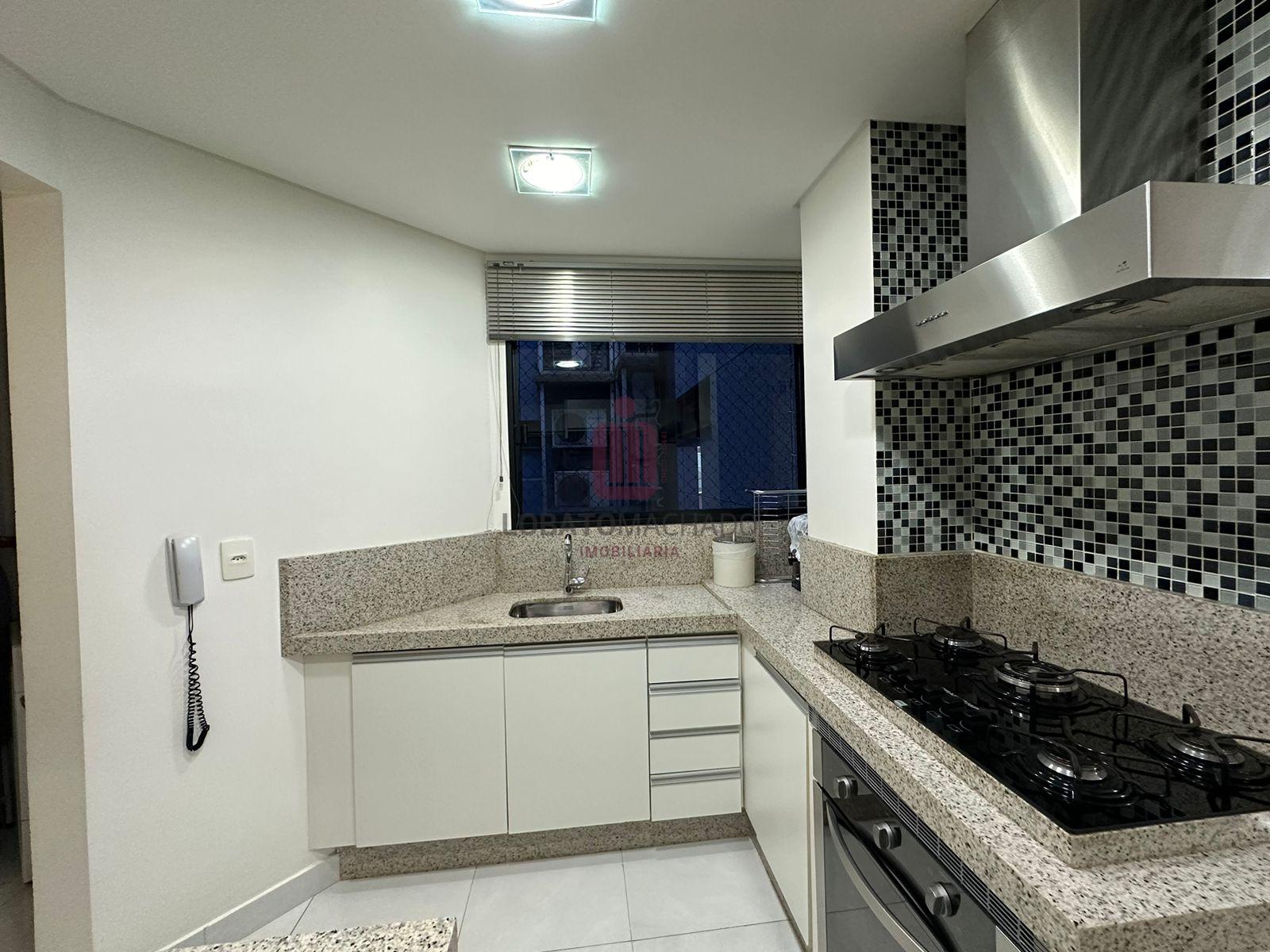 APARTAMENTO - EDIFÍCIO VIENA - CENTRO