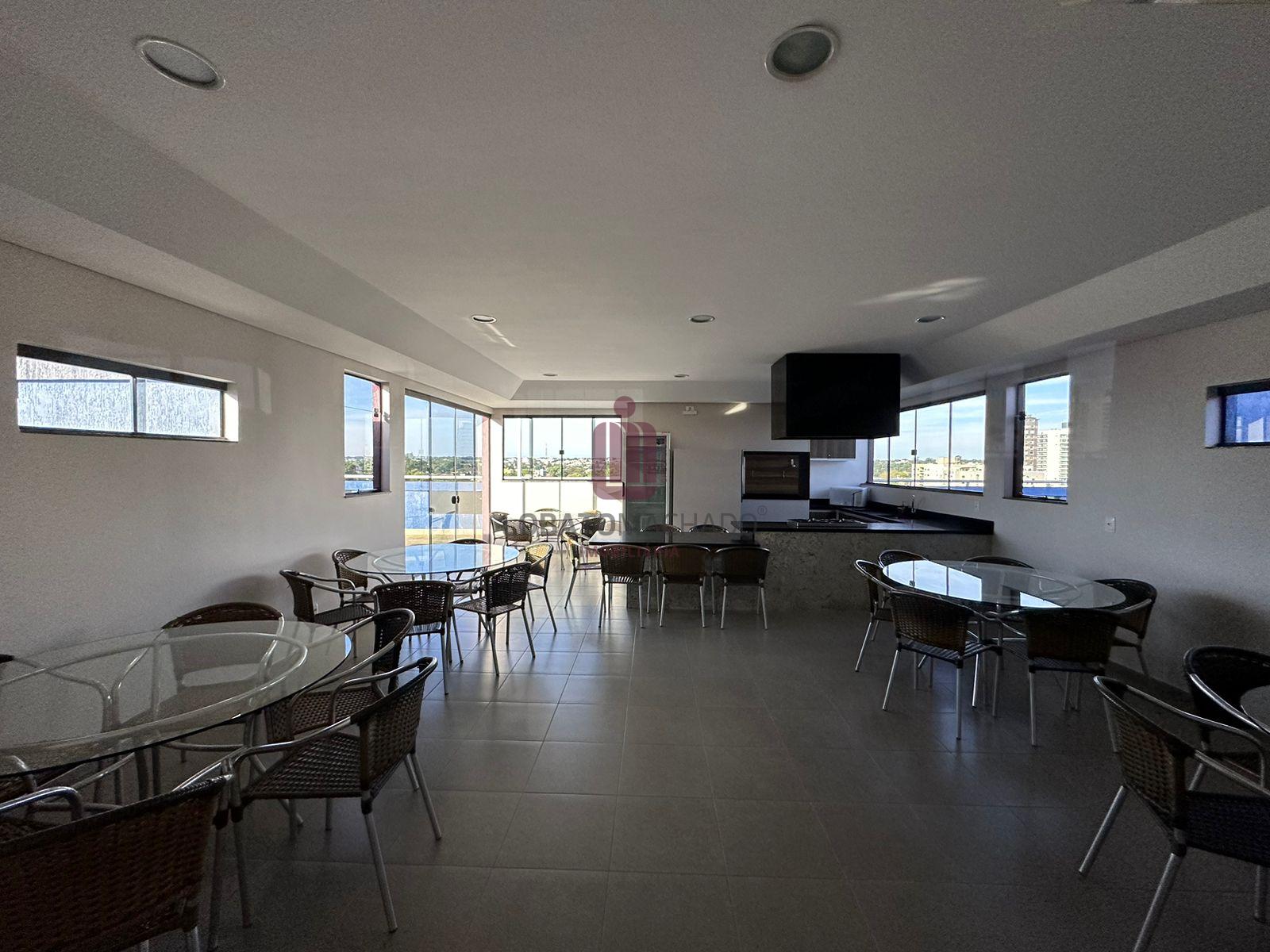 APARTAMENTO - EDIFÍCIO VIENA - CENTRO