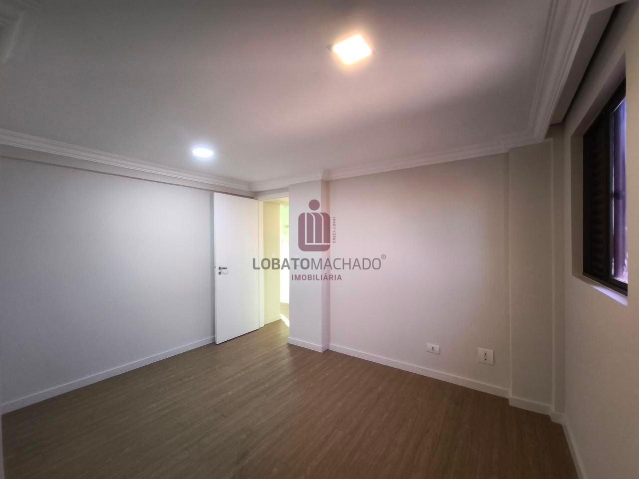 APARTAMENTO DUPLEX - EDIFÍCIO ISADORA