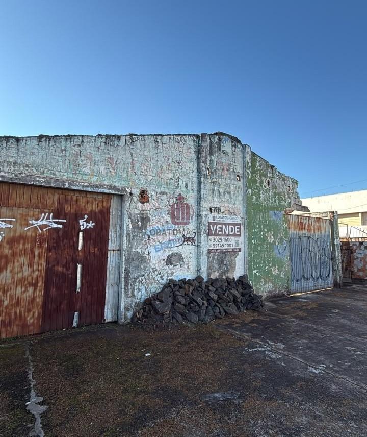 TERRENO NO PORTO MEIRA