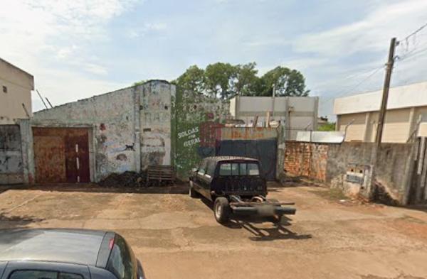 TERRENO NO PORTO MEIRA