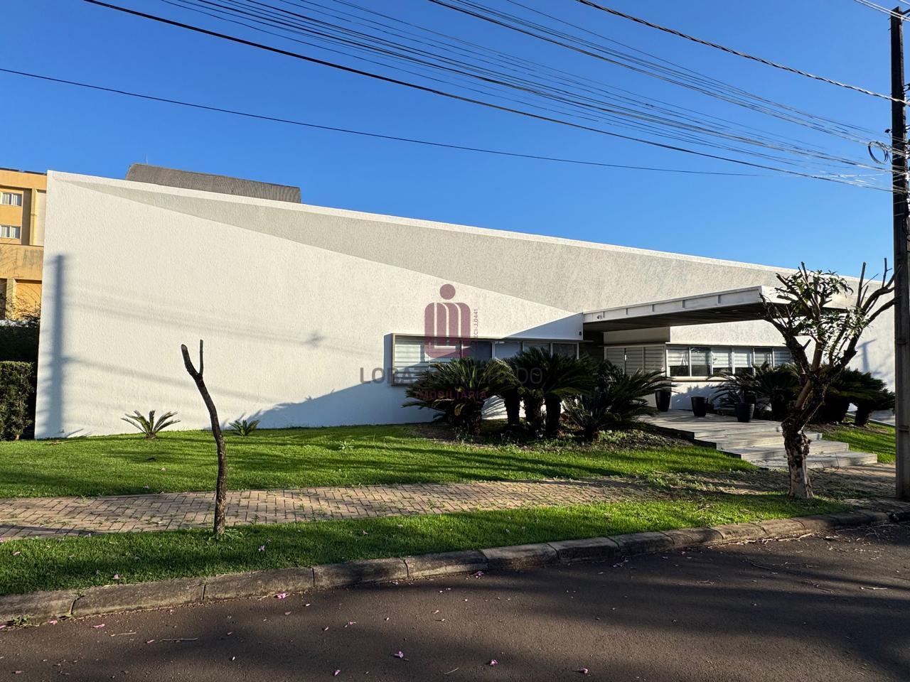 CASA - CONDOMÍNIO FECHADO