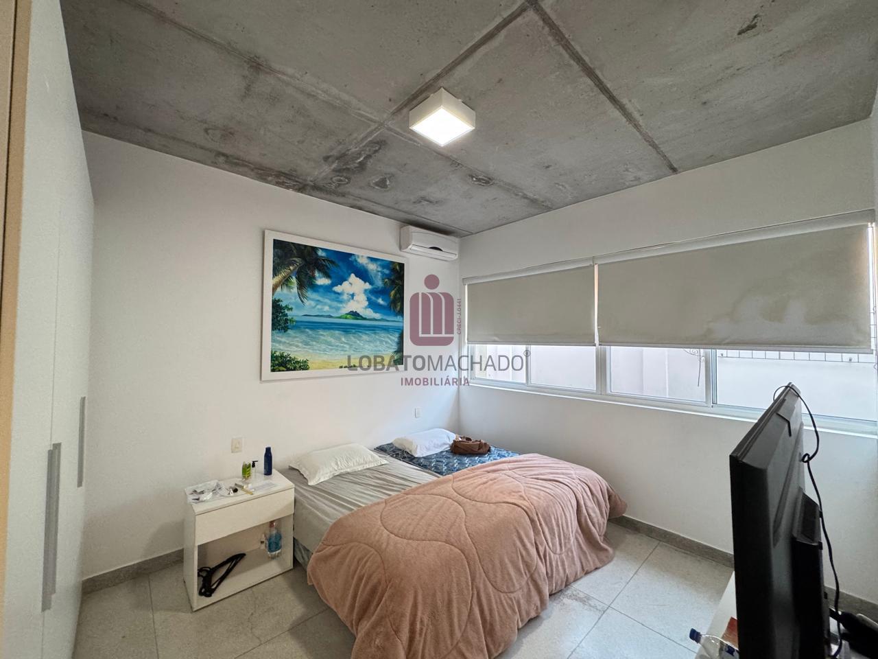 CASA - CONDOMÍNIO FECHADO
