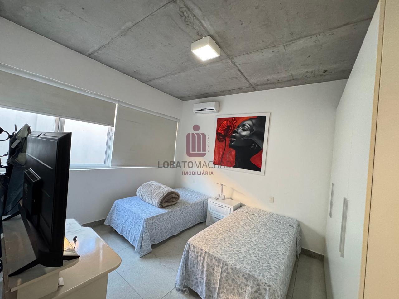 CASA - CONDOMÍNIO FECHADO