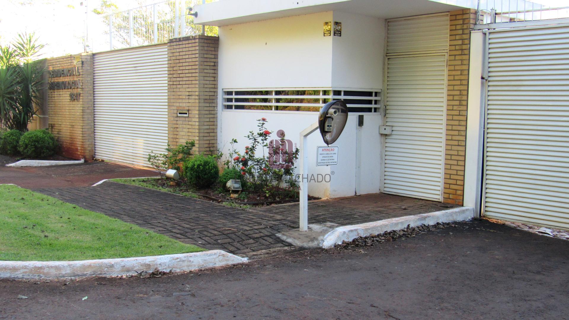 CASA - CONDOMÍNIO FECHADO