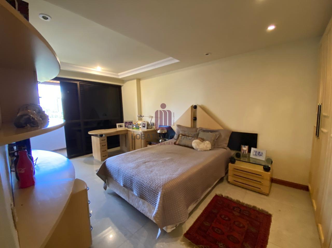 EDIFÍCIO VILLA FRASCATTI - APARTAMENTO