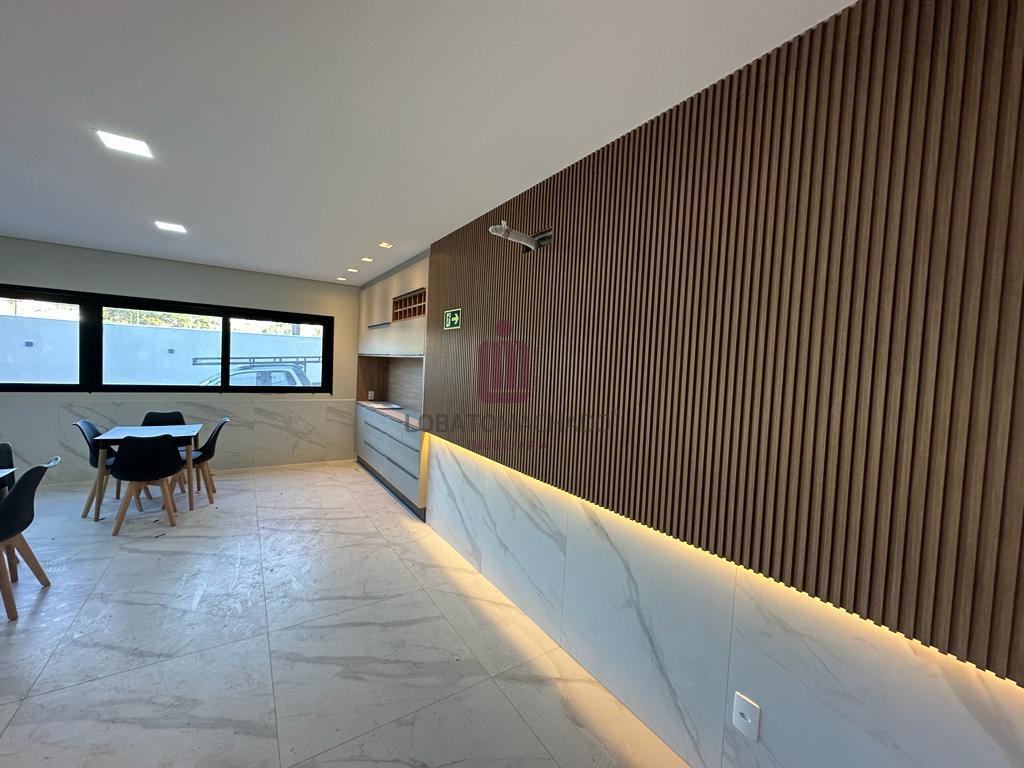 EDIFÍCIO RESIDENCIAL TANCREDO - APARTAMENTO MOBILIADO