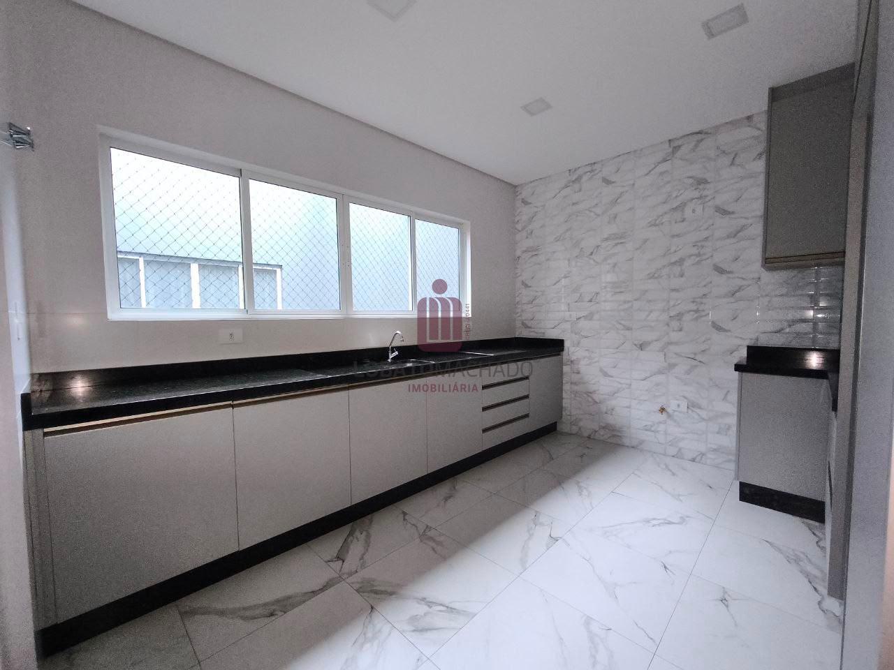 APARTAMENTO - EDIFÍCIO PERLA MAR - VILA 'A'