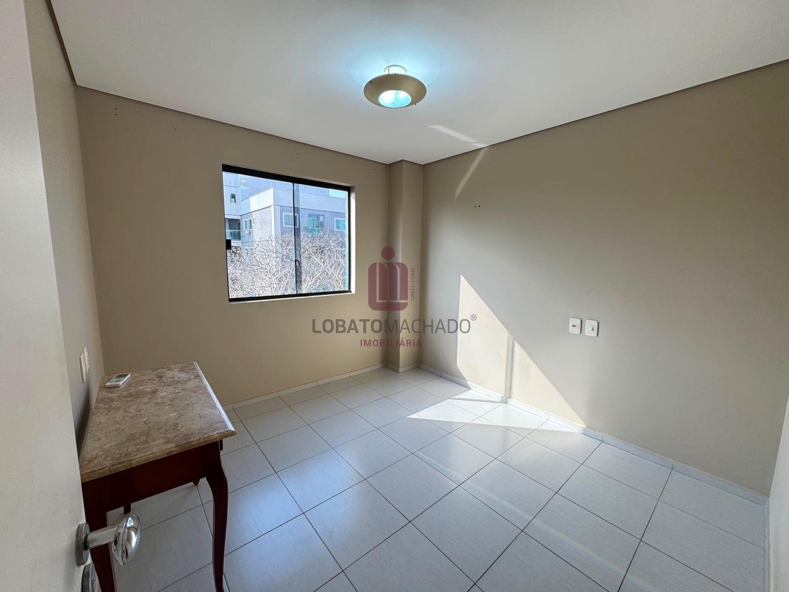 APARTAMENTO - EDIFÍCIO VIENA - CENTRO