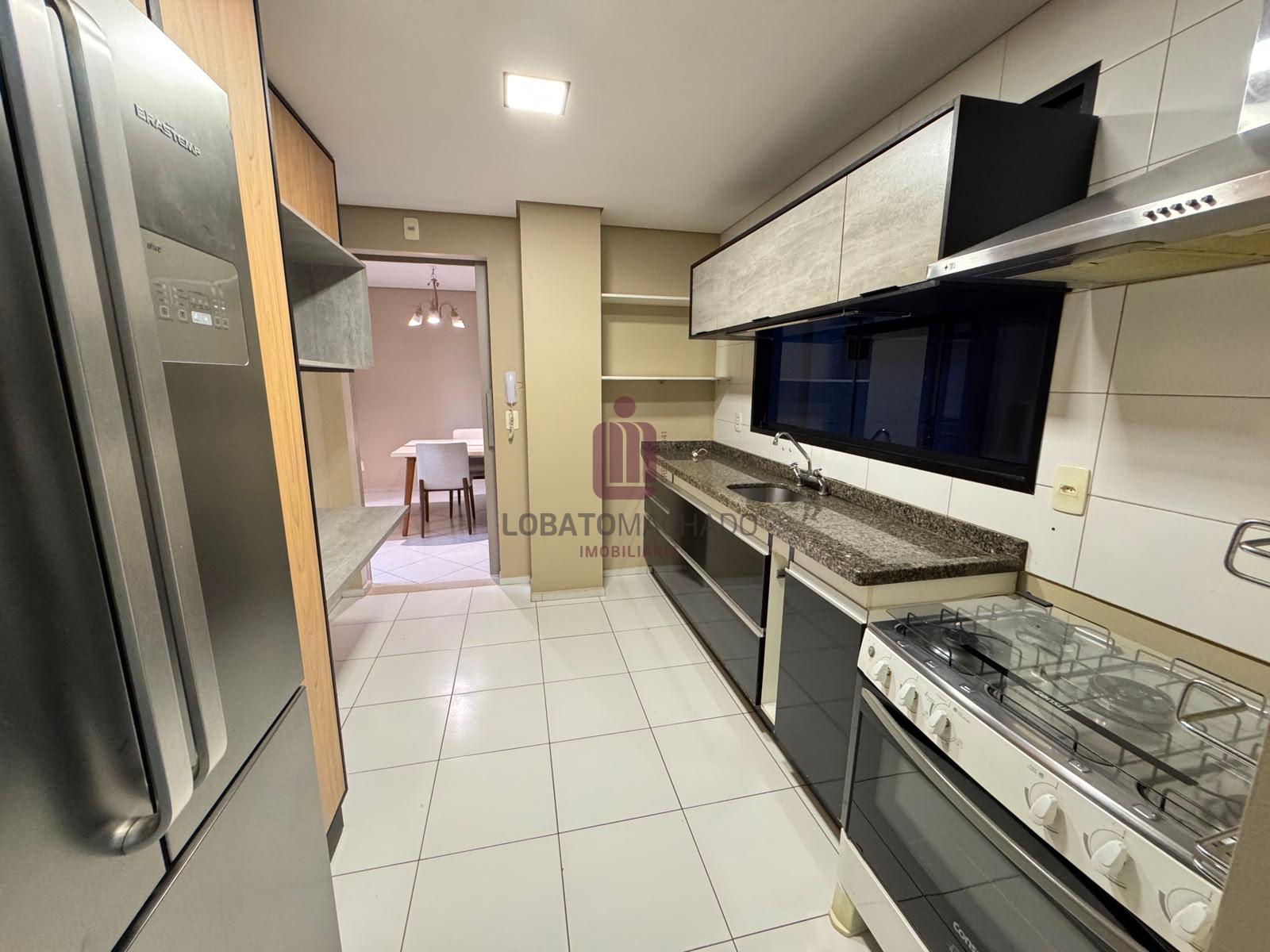 APARTAMENTO - EDIFÍCIO VIENA - CENTRO