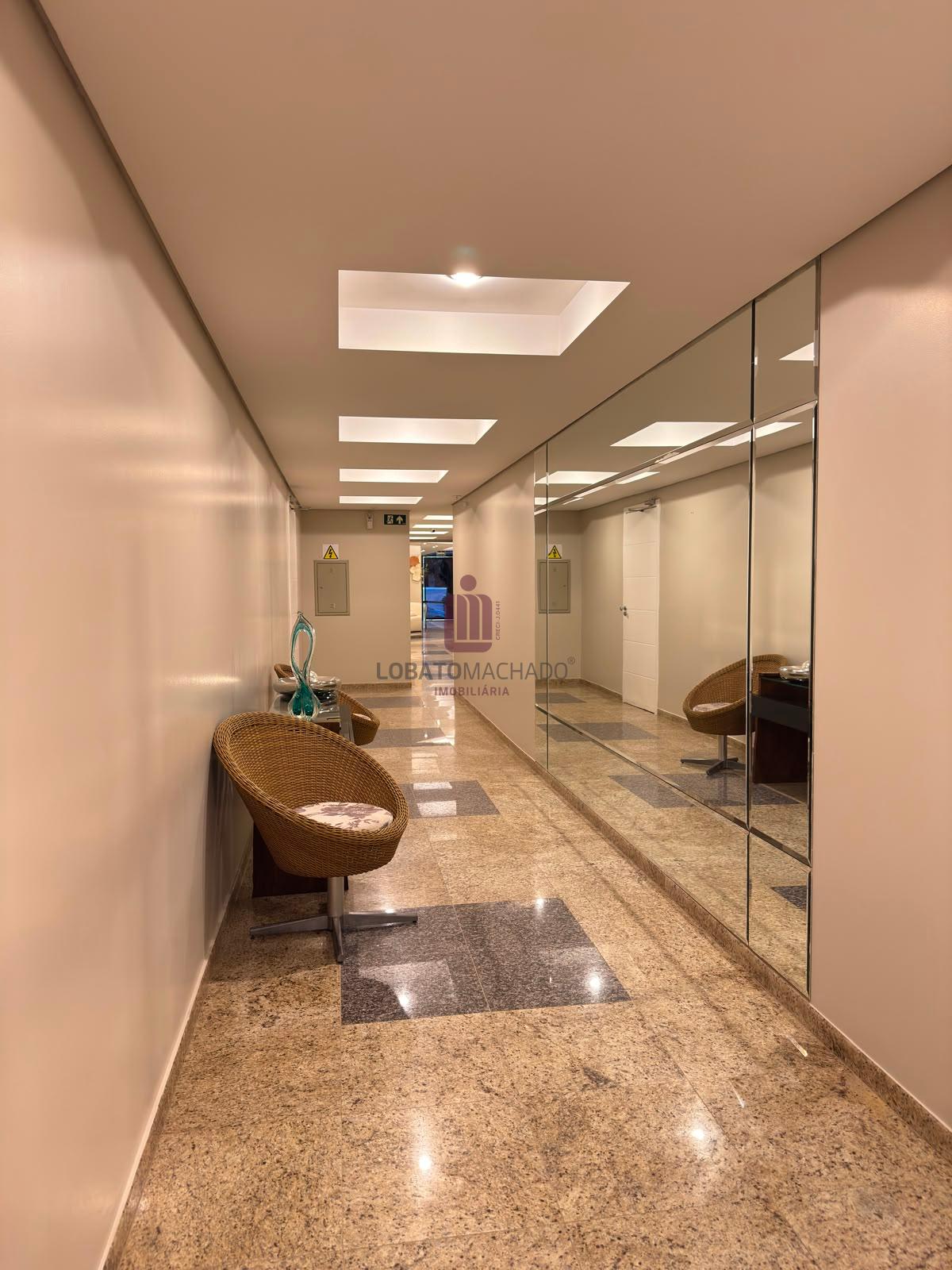 APARTAMENTO - EDIFÍCIO VIENA - CENTRO