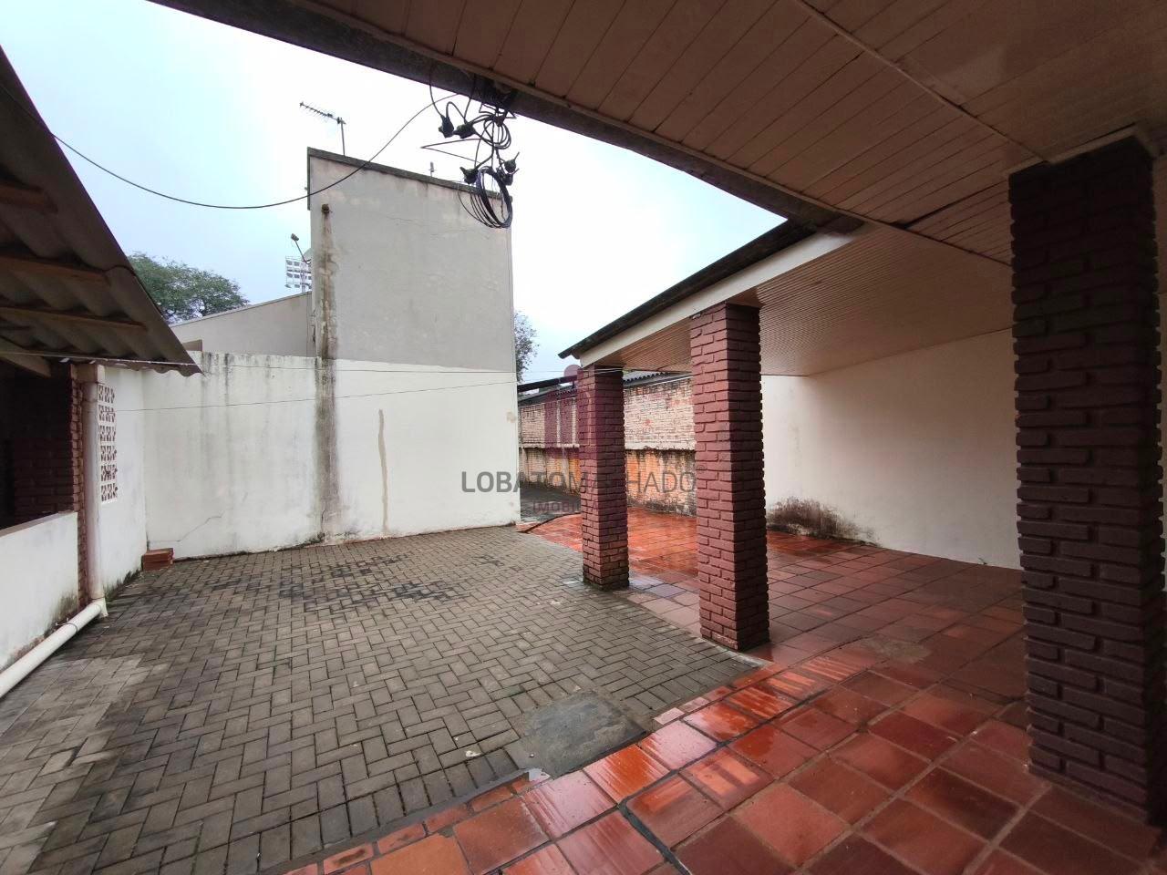 CASA FUNDOS - VILA YOLANDA