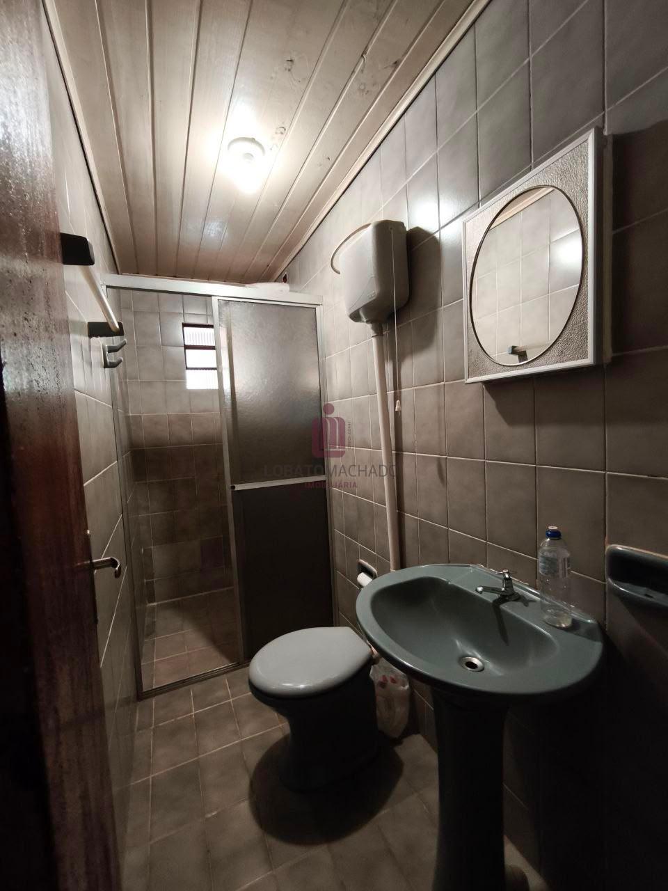 CASA FUNDOS - VILA YOLANDA