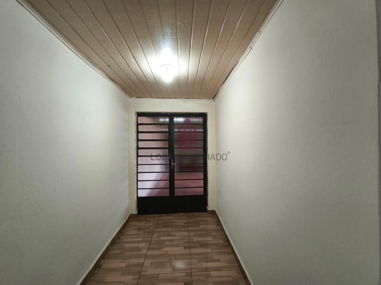 CASA FUNDOS - VILA YOLANDA