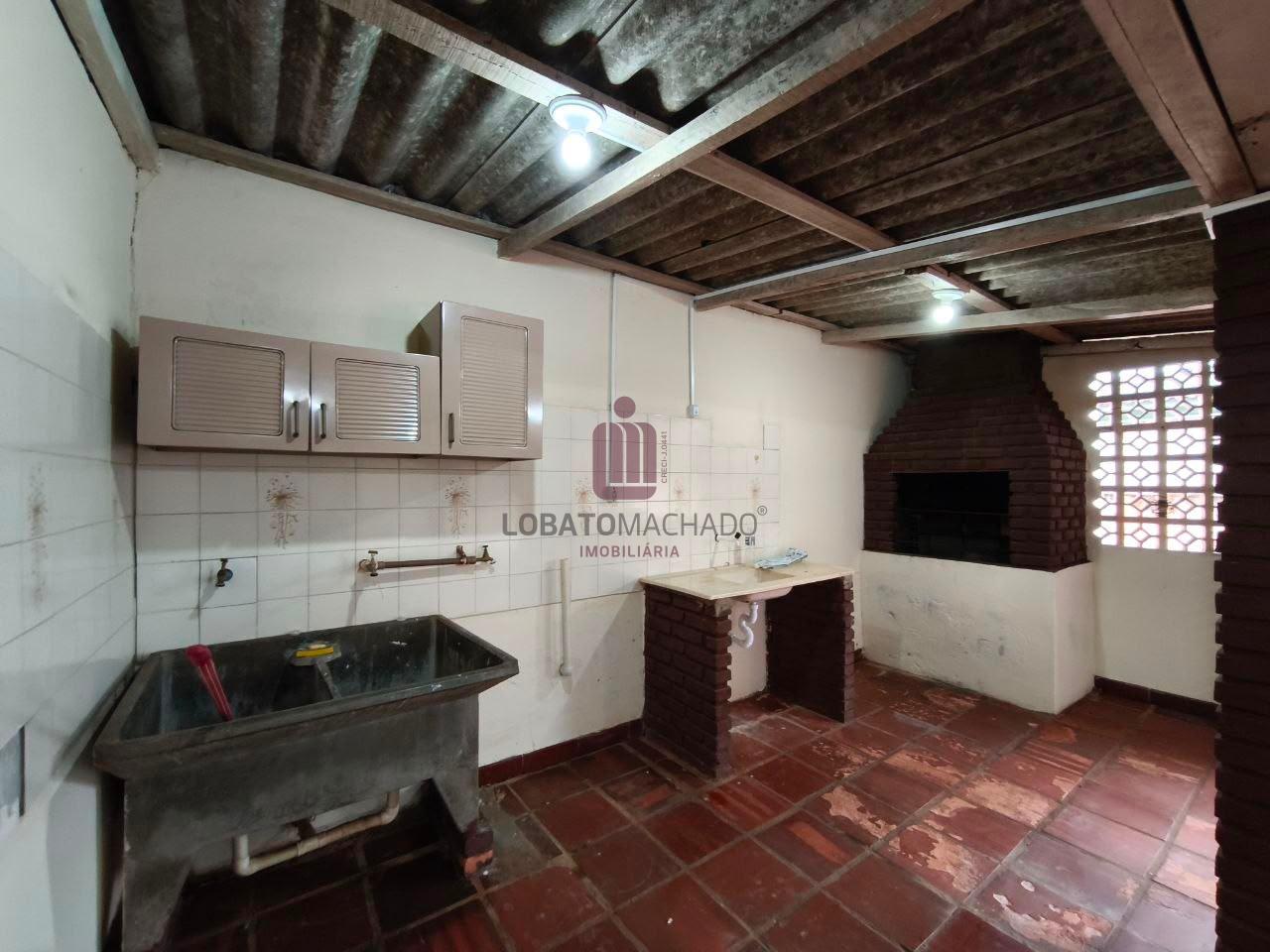 CASA FUNDOS - VILA YOLANDA