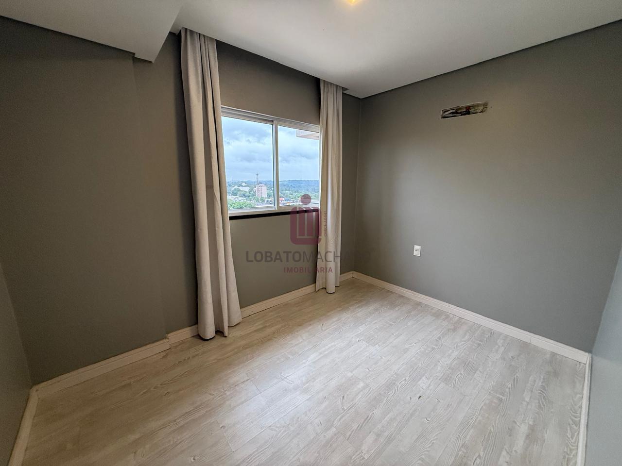 APARTAMENTO - EDIFÍCIO VILLA SERENA