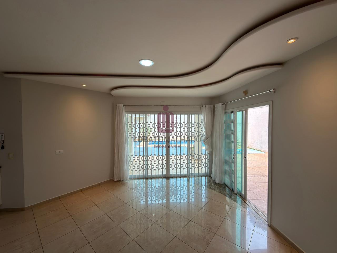 SOBRADO ALTO PADRÃO - POLO CENTRO