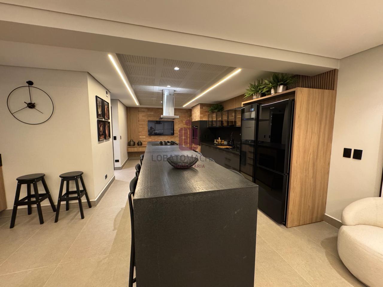 APARTAMENTO MOBILIADO - EDIFÍCIO POLO CENTRO - AV PEDRO BASSO