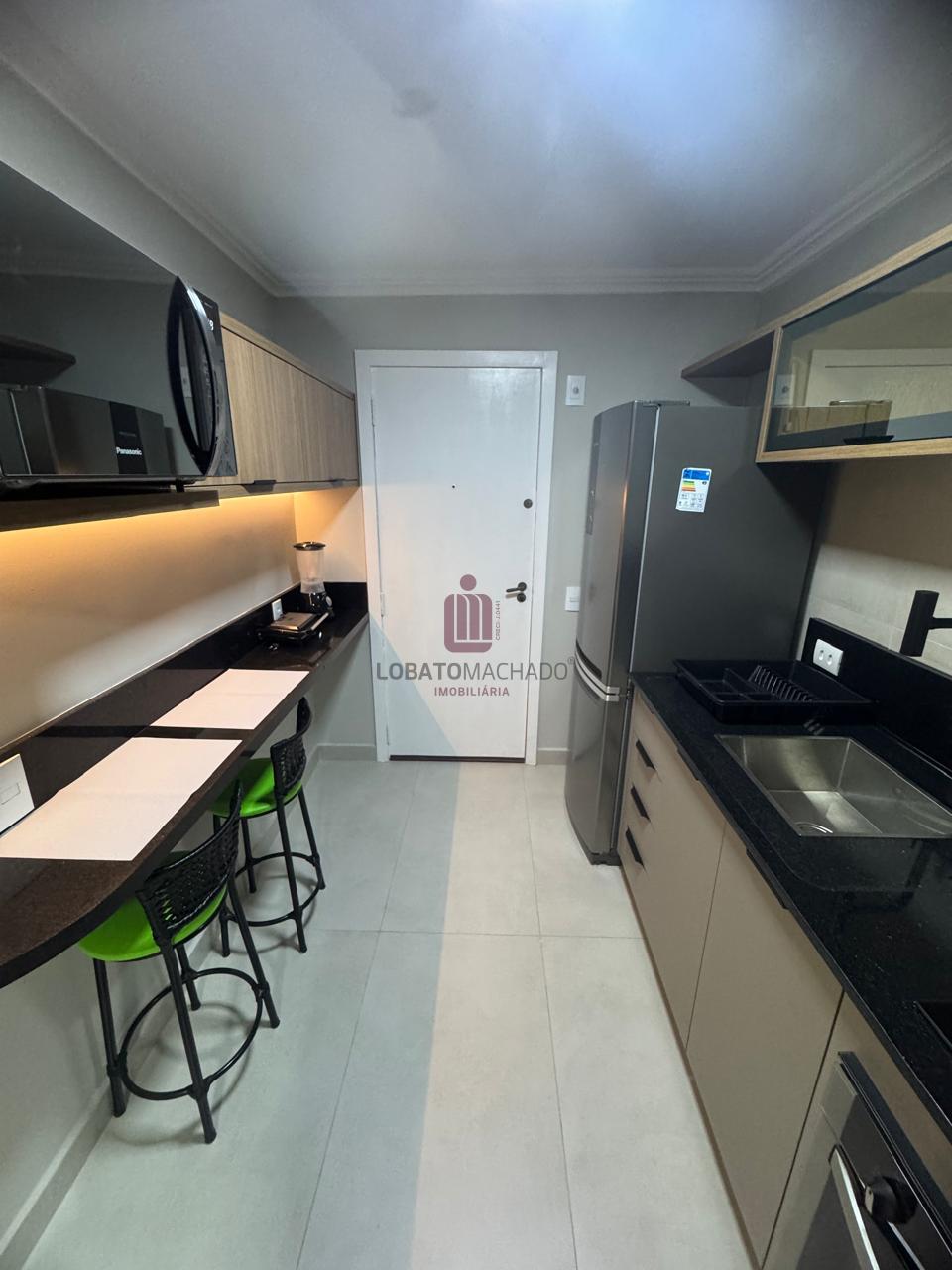 APARTAMENTO - EDIFÍCIO PROFESSOR BERNARDO LITZINGER