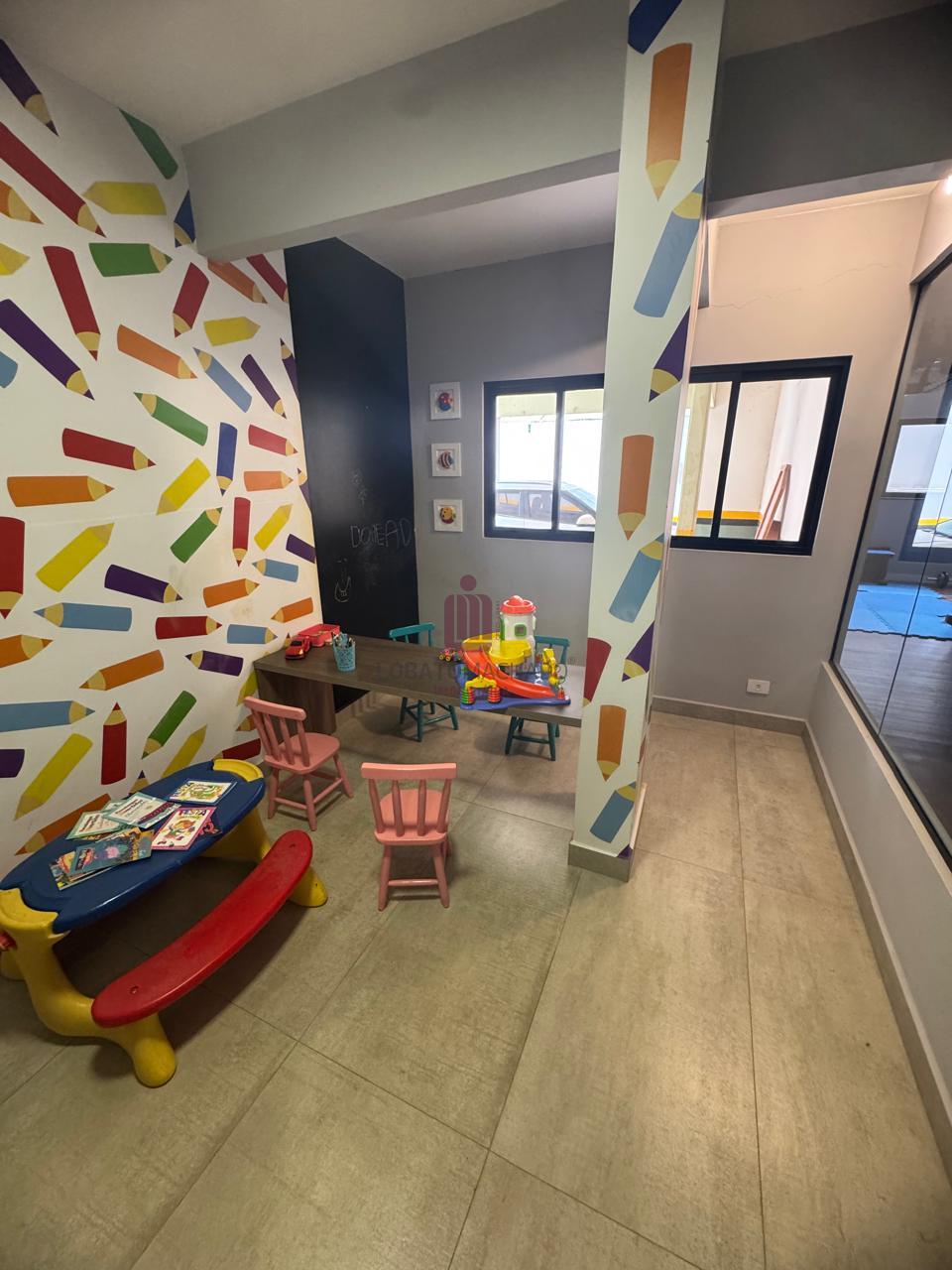 APARTAMENTO - EDIFÍCIO PROFESSOR BERNARDO LITZINGER