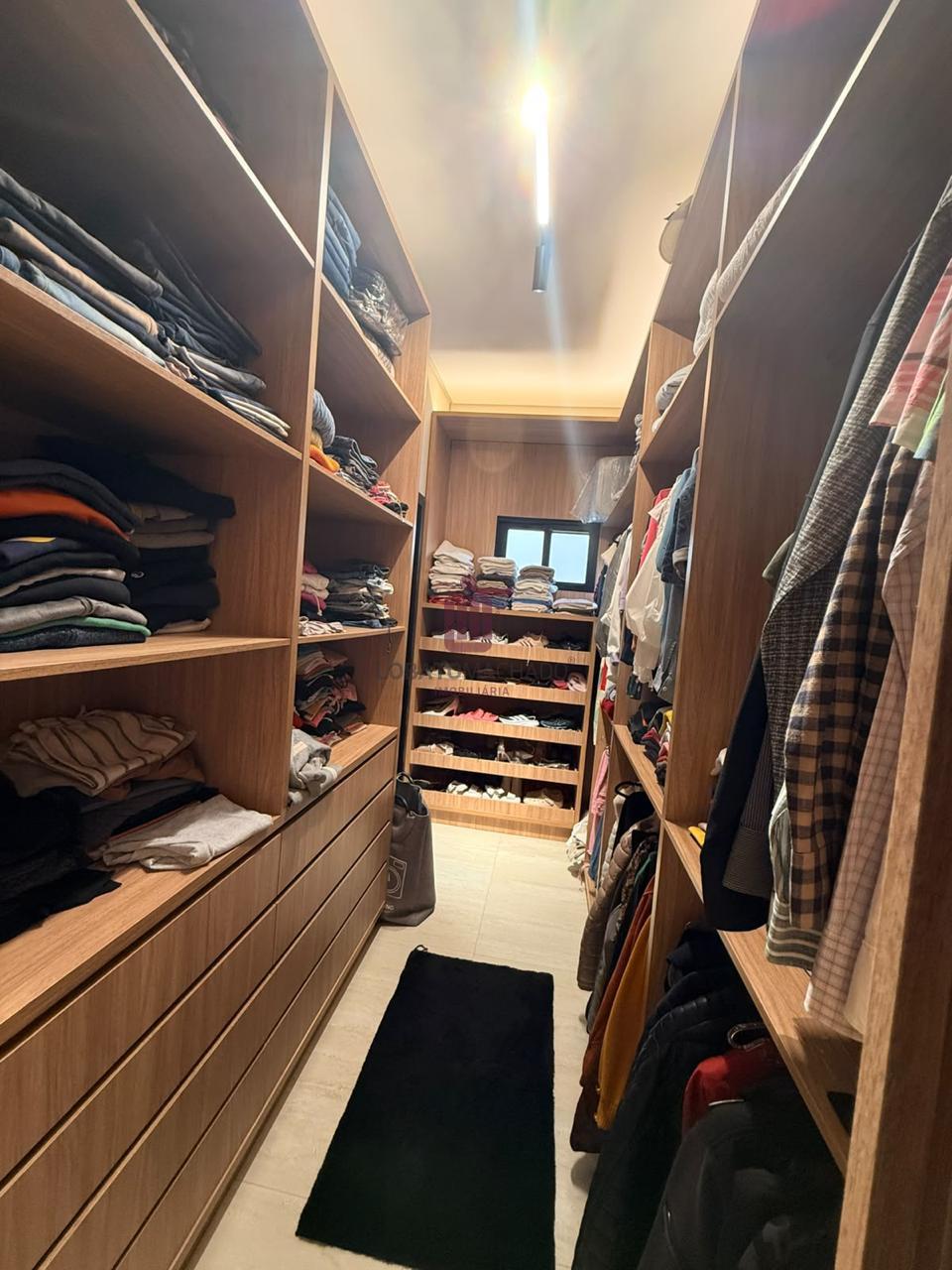 CASA SEMI MOBILIADA NO JARDIM PANORAMA