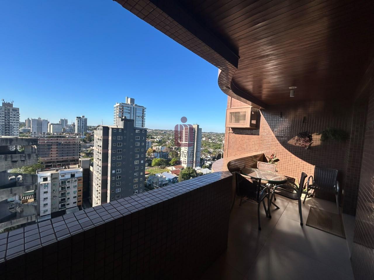 EDIFÍCIO COUNTRY VILLE - COBERTURA DUPLEX