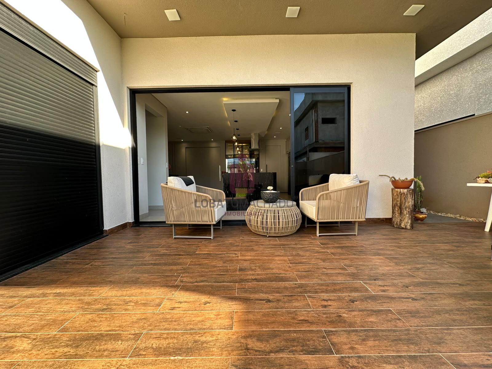 SOBRADO ALTO PADRÃO  - CONDOMÍNIO RESIDENCIAL SAFIRA