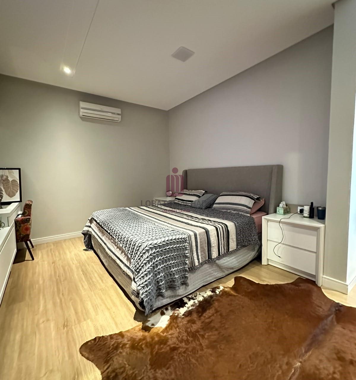 SOBRADO ALTO PADRÃO  - CONDOMÍNIO RESIDENCIAL SAFIRA