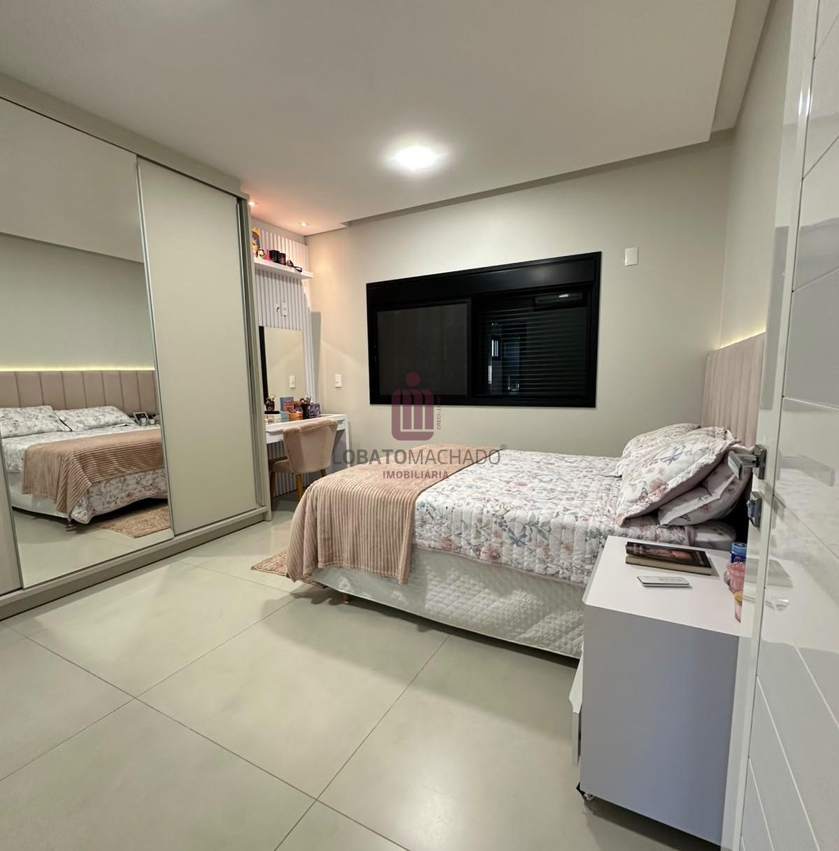 SOBRADO ALTO PADRÃO  - CONDOMÍNIO RESIDENCIAL SAFIRA