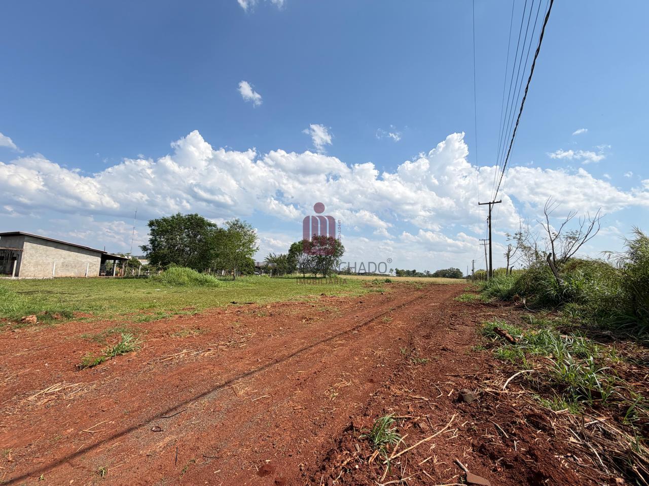 TERRENO - JARDIM CARIMÃ