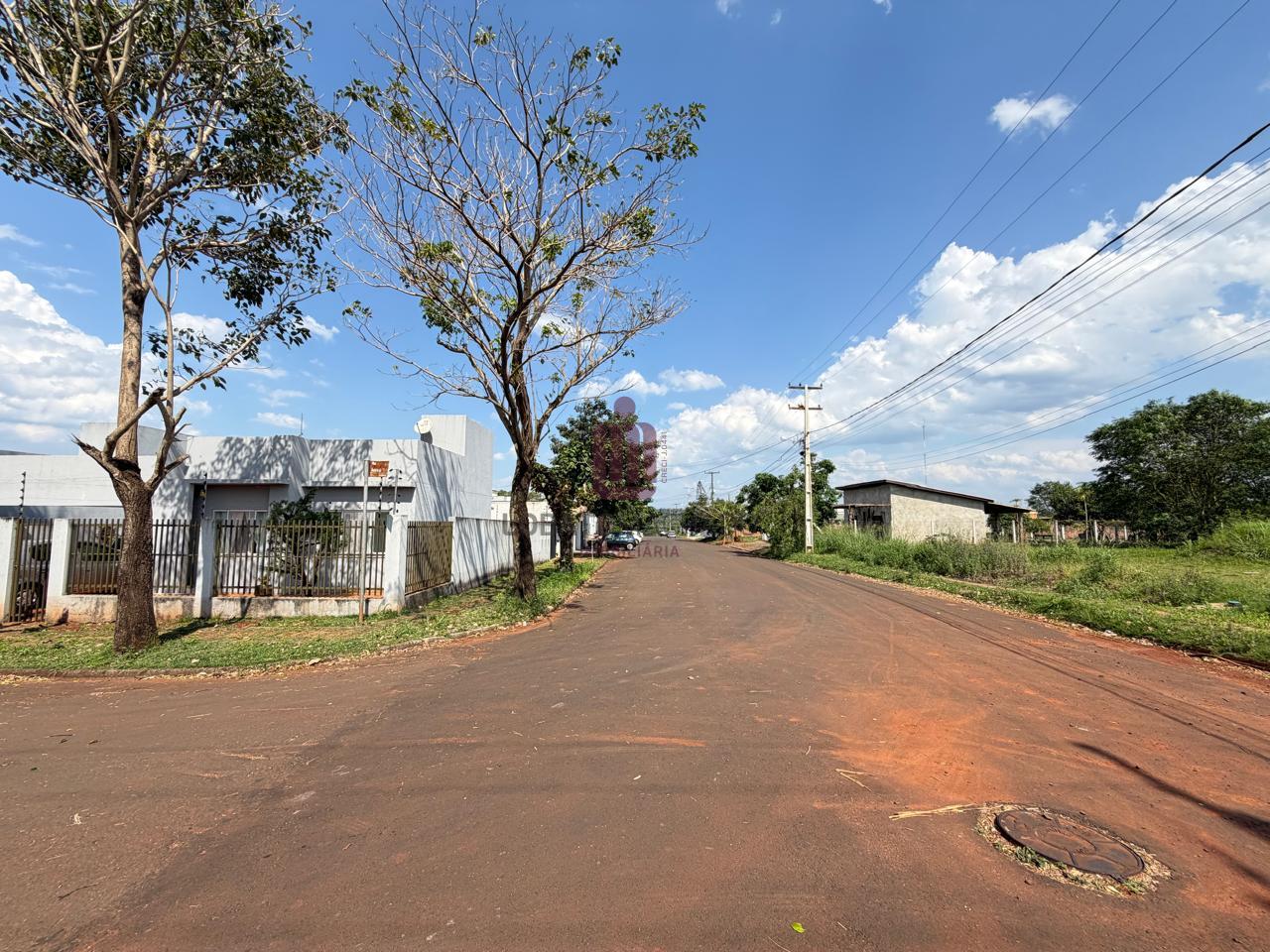 TERRENO - JARDIM CARIMÃ