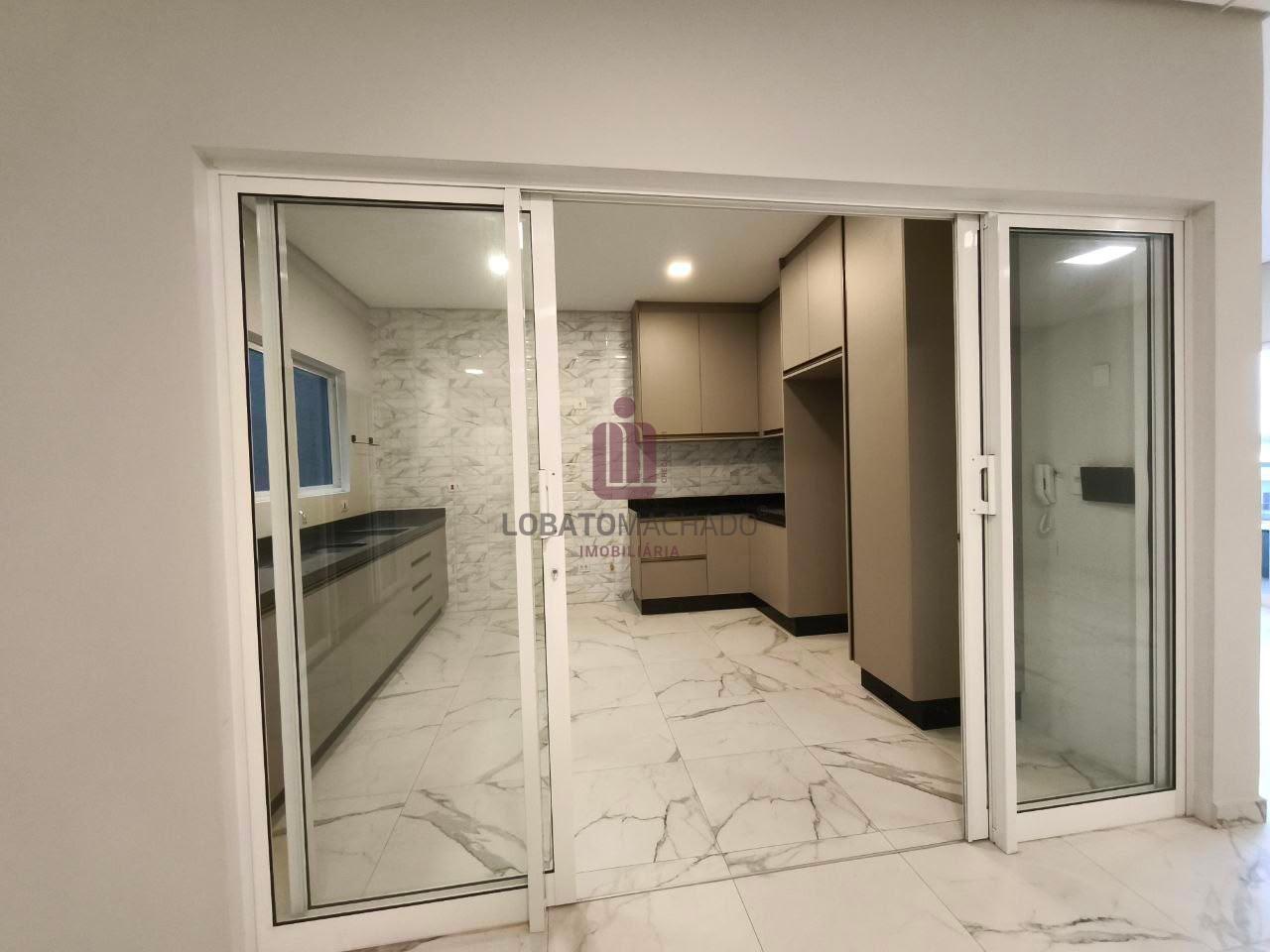 APARTAMENTO 005  - EDIFÍCIO PERLA MAR - VILA A