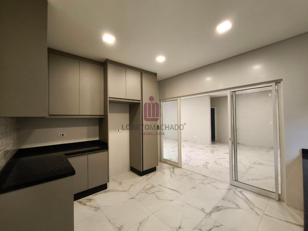 APARTAMENTO 005  - EDIFÍCIO PERLA MAR - VILA A