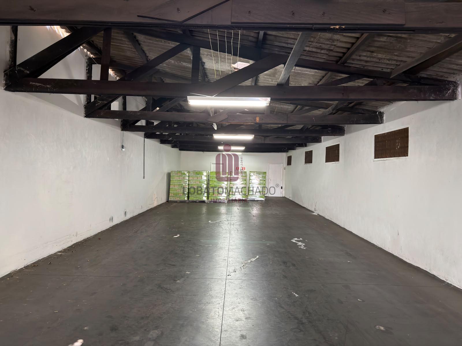 BARRACÃO  DEPOSITO - VILA PORTES