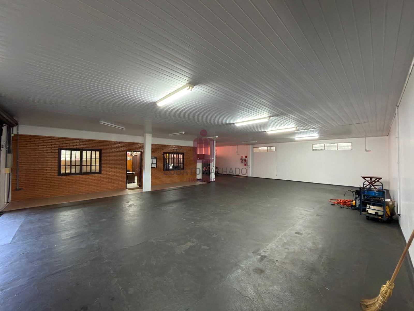 BARRACÃO  DEPOSITO - VILA PORTES