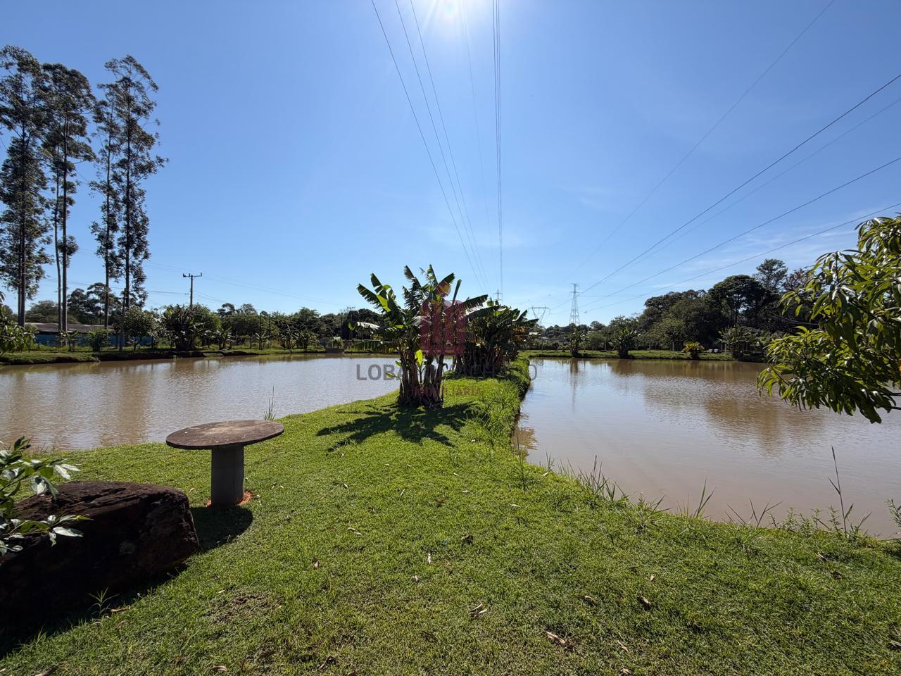CHÁCARA EM TRÊS LAGOS -ÁREA URBANA